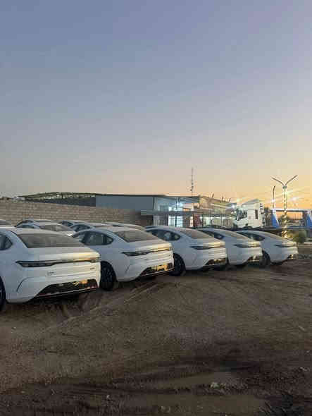 دستروير BYD زيرو
[[[[[[[[[[[[[[[[[[[[[[[[[[[[[[[[[[[[[[[[[

تتوفر سيارات BYD دستروير 2025

صفر كيلومتر اللون الأبيض 

السعر 💥 مناسب
بدون دلالية أو مصاريف اضافية 

بصمة وكارت وشاحنة مع كامل الملحقات 

شاشة دوارة ذكية تشغيل عن بعد وباقي المواصفات معروفة 

للاستفسار ***********بغدادمعارض الحبيبيه
