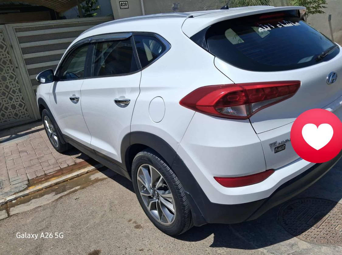 توسان 2018 خليجي محرك 2000 دوش نص فول السياره ما شاء الله نظيفه  ومكفوله تخم تاير جديد رقم بغداد الجديد 
***********
