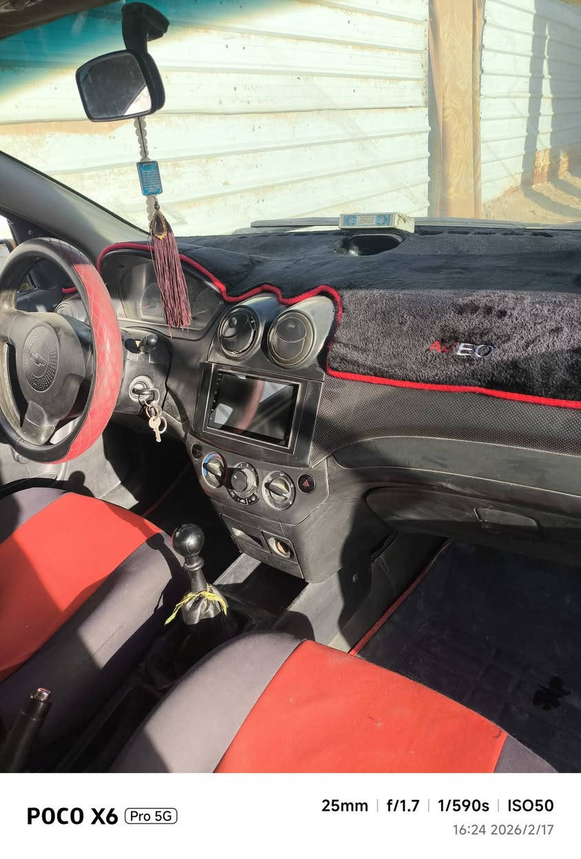 للبيع افيو مديل 2008 رقم بابل موجوده بكربلاء الحر خليجي مسكر عليها هيئه 200 الف وغرامه 100 الف مكينتها بيها بخار سنويتها ساقطه صارلها شهر السعر ((32)) وبيها مجال بسيط 
ملاحضه الهيئه والغرامه علئ المشتري، مالكها بالحله 
استفسار اكثر اتصال (***********)
