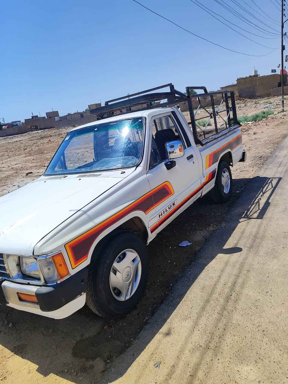 السلام عليكم  للبيع بيكم موديل 85 مكينه وكير مكفولات السياره جاهزه تحويل ثاني يوم مكان السياره بغداد النهروان السعر 35 وبيه مجال رقم الهاتف ***********...***********
