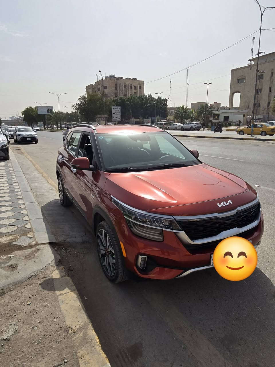 السلام عليكم .. رمضان كريم
كيآ سيلتوس 2022 أعلى فئه SX فول موآصفات بأستثناء السلآيد (بدون حادث .. مشكلة ميكانيكة بالسنتر مال راجز ) 
تشغيل عن بعد ، تحكم ذآتي ،
قطعتين تبريد ، تبريد ثلج ، 
فول كشنآت جلد ، كشنات كهرباء ، 
أنآره داخليه متغيره الألوان 🌈 ، 
رادارات اماميه ، جانبيه ، خلفيه ، توقف امامي خلفي
فول عدسات 4 زنون ، فول لدآت أماميه LED
الأشاره لدآت ، ويل كب گروم مشبك ، 
شاشه تاب كبيره ، سستم صوت سماعات BOSS
دكمه فور ويل ، فول لدات خلفيه وحساسات ، 
دكمه اوتو ستوب ، دكمه تحديد مسار ، دكمه اوتو هولد ، دكمه مانع انحدار ، دكمه ABS , درآيف مود
4 أنضمه قياده ، شحن لآسلكي واير ليس ، 
هاند بريك بصمه ، تتفئه كشنات ، تبريد بيانو ، 
فول تحكم ستيرن ، ستيرن حرف D دعايه ، 
شاشه عرض تعليمات وسطيه ، محرك توربو 🚀
 ، اشاره مري جانبيه ، 
___________________
مكانهه بغداد السعر .. 165 وبيهه مجال بسيط
***********
