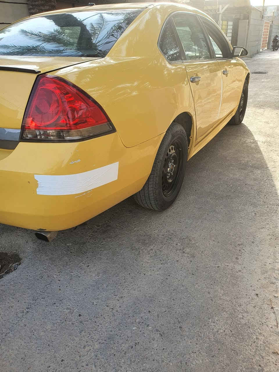 انبالة موديل 8 مكينة 3500 تدفئة تبريد
رقم دولي بسمنا خط بحث كاملات سيارة حلوة وجاهزة 
حادثها جاملوغات خلفية 
مكانها ديالى الخالص 
سعرها 50 قابل للتفاوض 
***********
