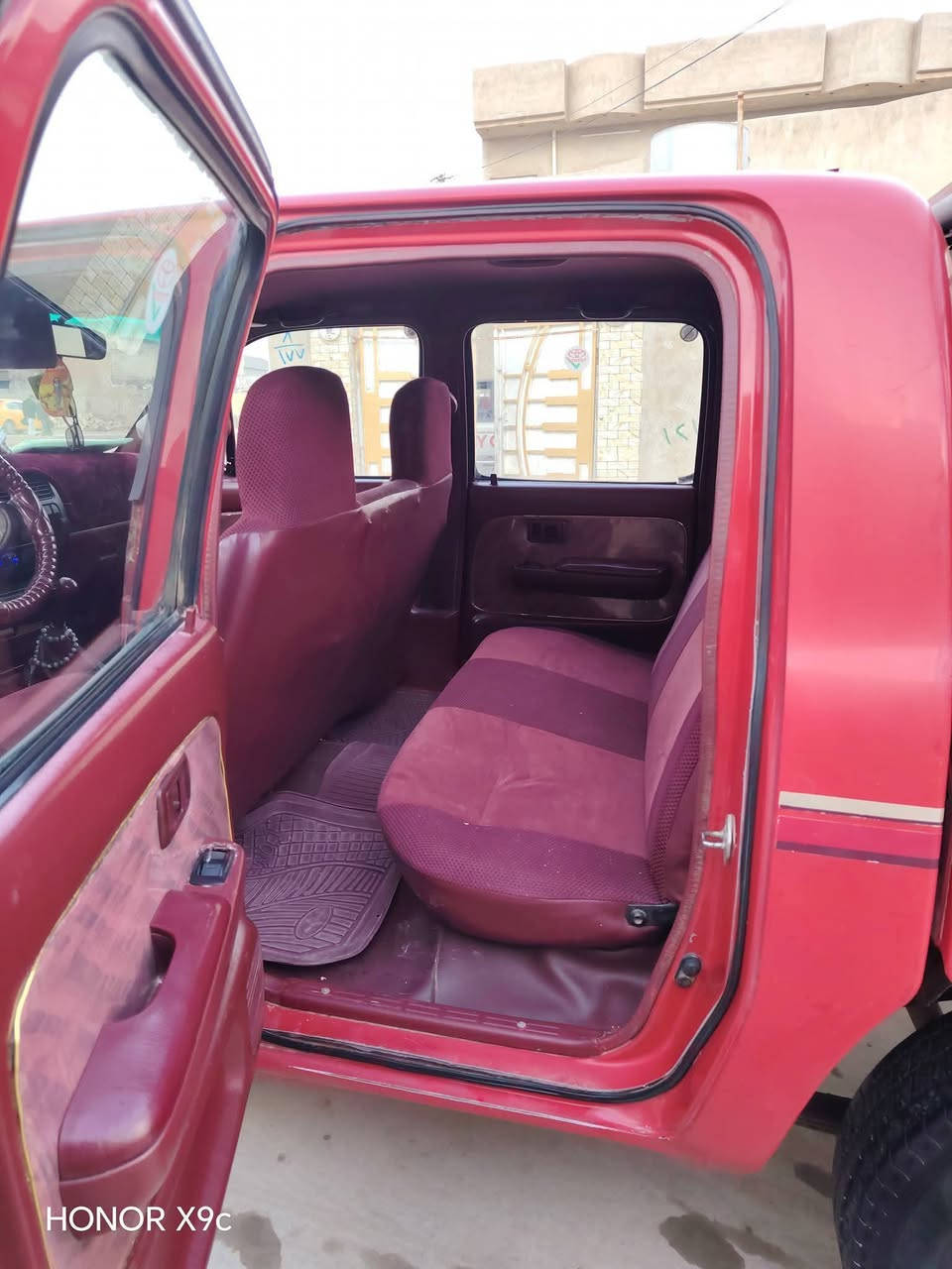 سلام عليكم سياره بيكم موديل 🇯🇵99 كاربون بانزين بي سياره مكفوله من الضرر تبريد شغال🧊 شرط التحويل مكان السياره الموصل الايمن الرقم *********** لاستفسار
