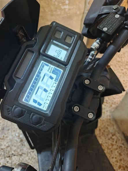 همر جبلي مكفوله كفاله عامه سويج عد٢بصمتين  اوراق معرض باسمي محرك مكفول شلعه نهضه سرعه رزانه  سعر ٨٥٠ اكو مجال حي الغدير مبايل ***********يوجد واتس اب
