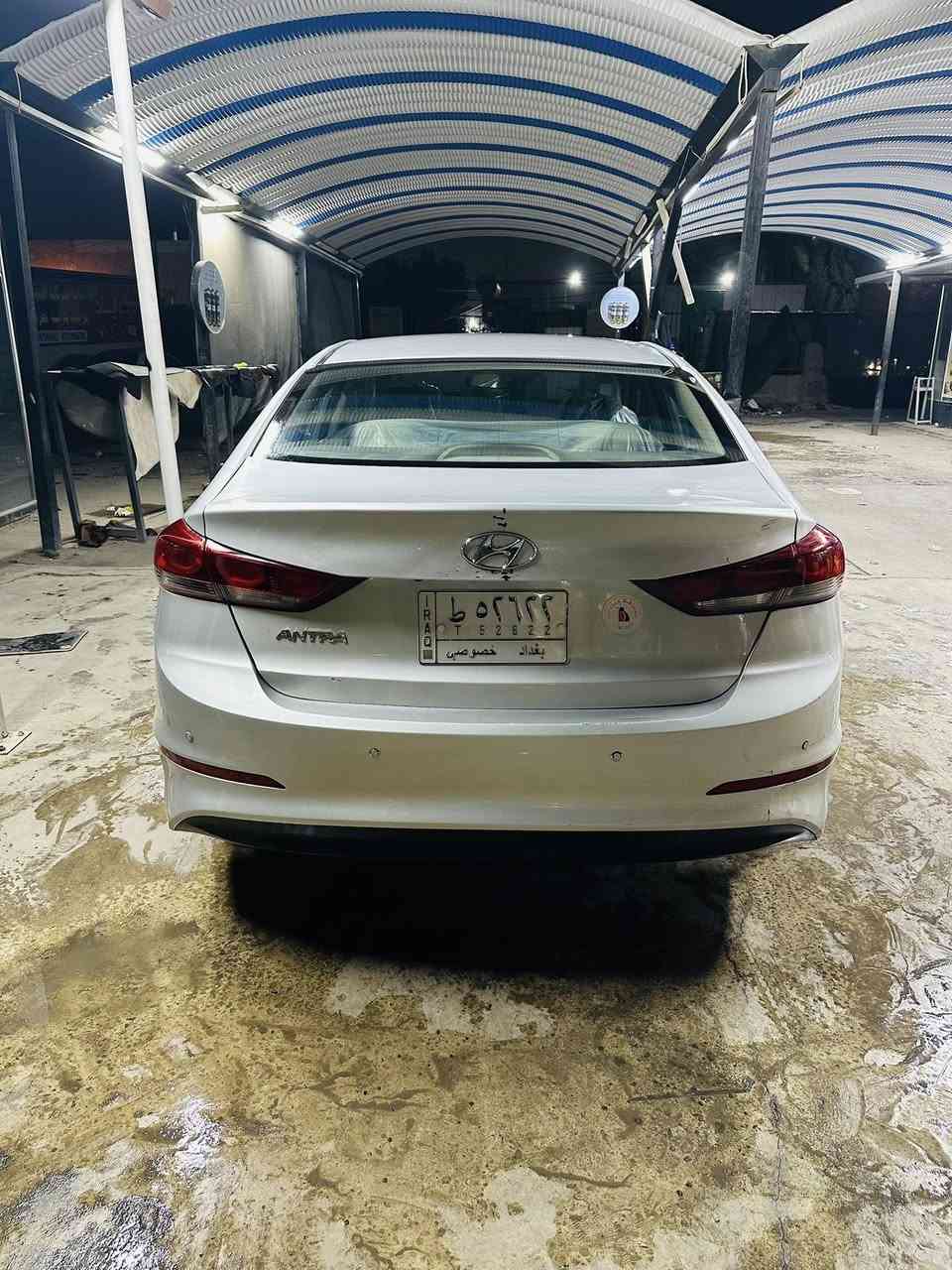 هونداي النترا خليجي  2016شكل 2017
ماشية 197 الف 
مواصفات عادية/ تحكم و اشاير مري وحساس خلفي وشاشة 

كير ومكينة مكفولات  

الشاصي واللغد مكفولات 

بيها صبغ  بلبنيد حادث سطحي 

وبيها صبغ باب وجاملغ امامي ومباوك ويه لباب الخلفي 
والجنطه بيها بارد  والسيارة بيها جراد  

 
باسمي والسنوية 2028 مكانها بغداد البياع 
الاتصال  *********** 

السعر 108$ وبيها مجال

