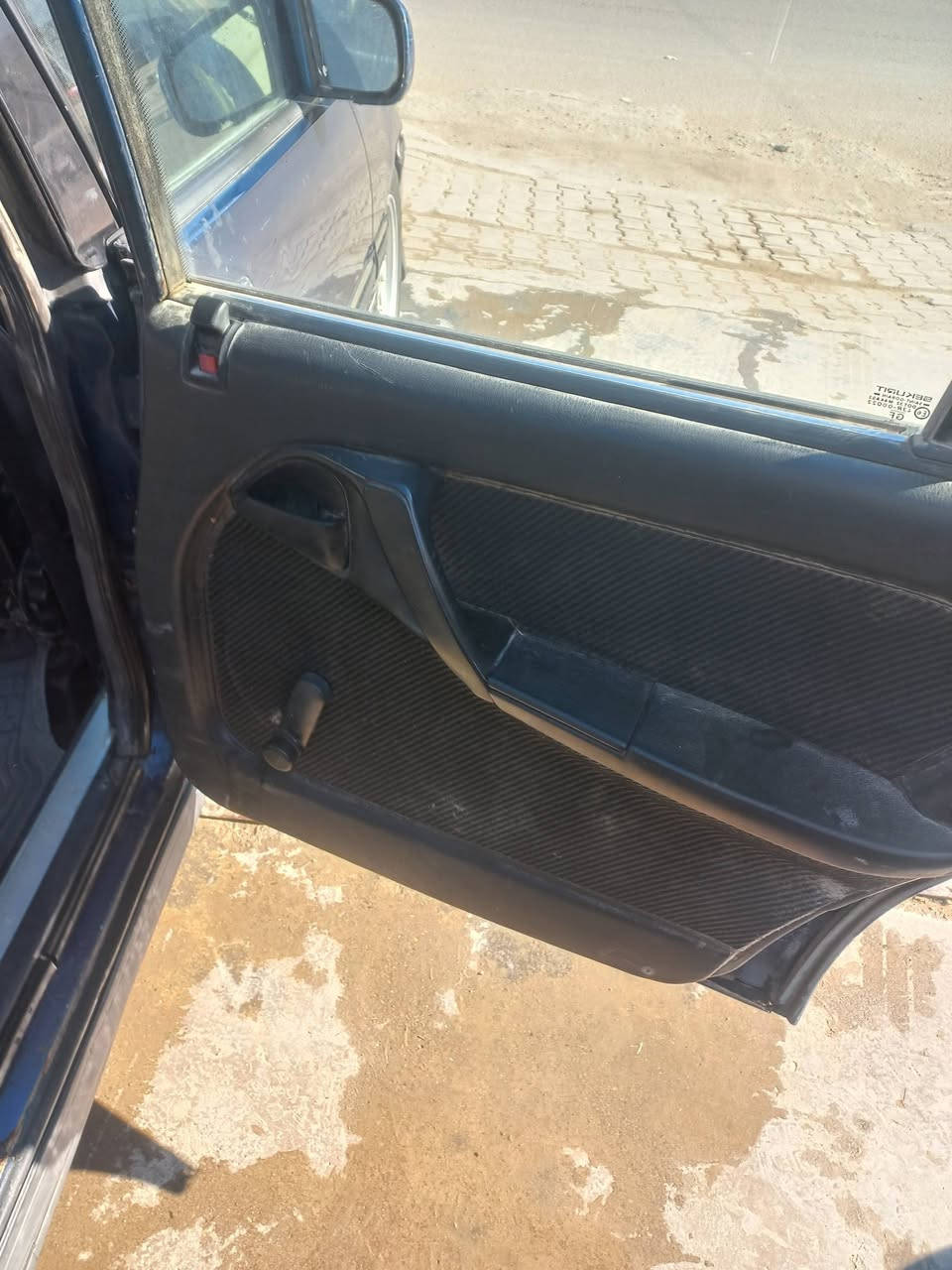 اوبل استيشن موديل 1993 سياره بدون صبغ بدون خياس سياره بلاديه كير عادي محرك 2000 محرك لوك وكير وحداديه رقم انبار انلكيزي تحويل مباشر سعر ٣٤وبيه مجال حك الجيه ***********
