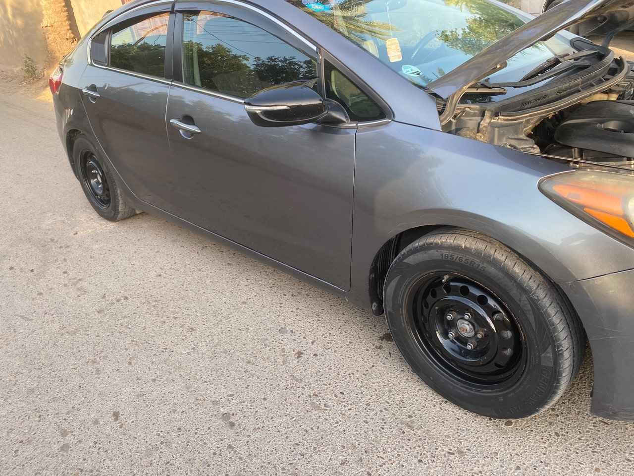 ‎كيا فورتي ٢٠١٥ السعر ١٠٥
مكلف بالنشر
ارقام صاحب السياره
‏‪0786 181 9873‬‏
‏‪0751 551 9834‬‏‎ Colombo, Sri Lanka
