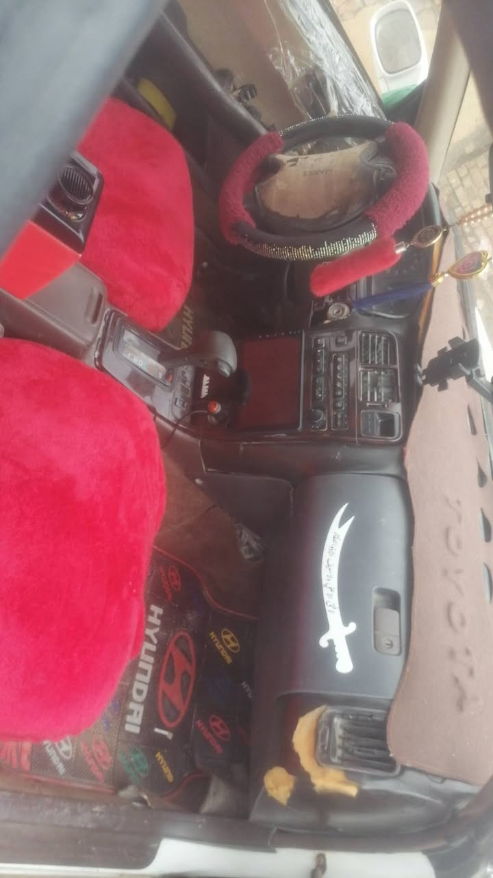 السلام عليكم مارك لبيع مكفوله من كص سياره نقل فقط تبريد ثلج  كير مكينه جدد. رعيه يريد تحويل طابه هزه رقم مسان سياره خير من الله سعر 38 وبيه مجال. سنويته كارتونيه منتهيه ***********
