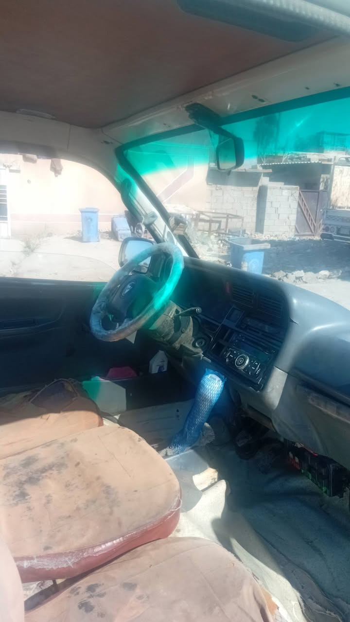 السلام عليكم فتون للبيع جير ومكينه نظيفات القشر قدامك ما عنده الرايه مكاني بغداد سعر15 قفل***********
