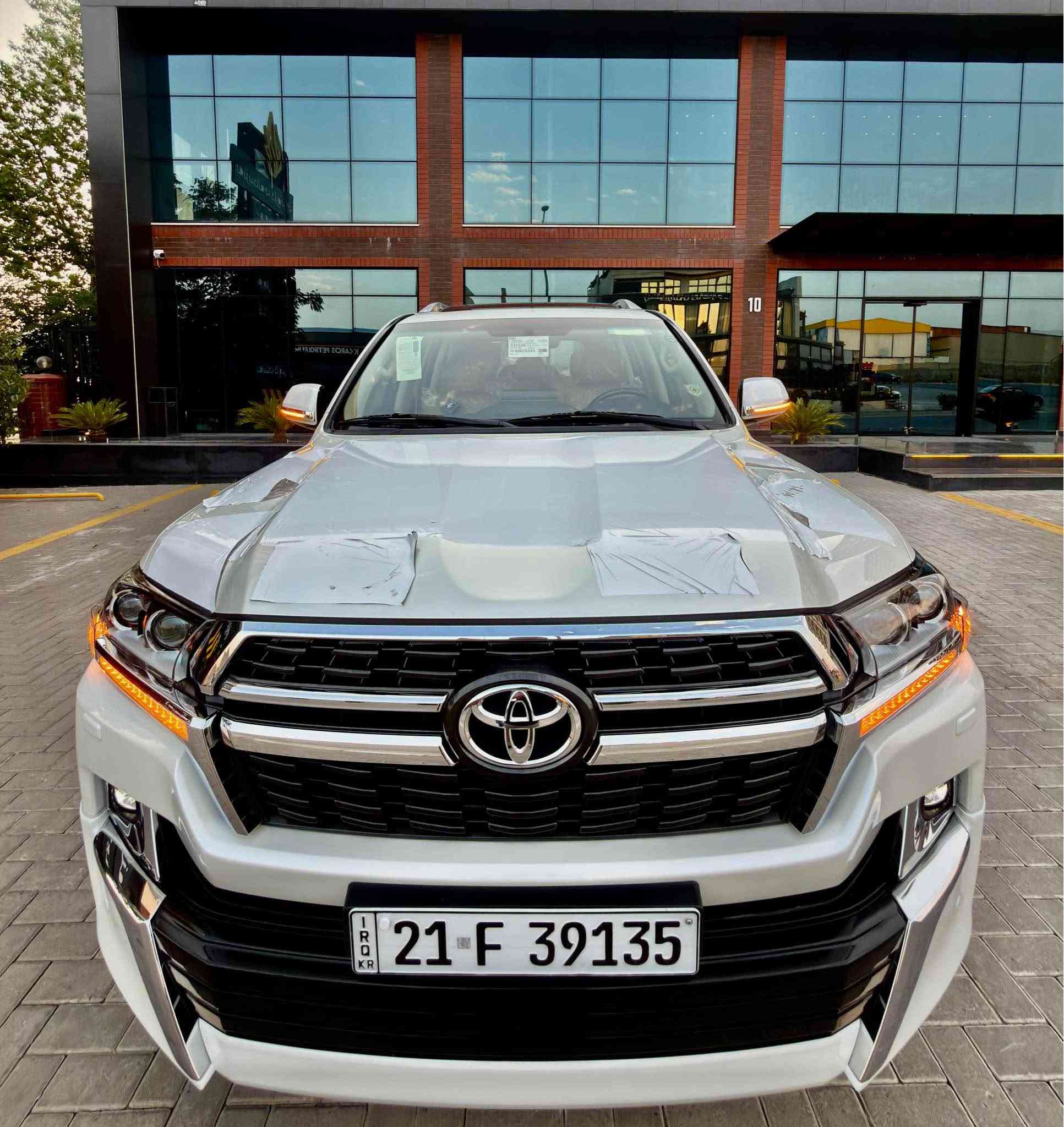 ‎‏Land cruiser GXR  2021     V8      (36 km)
‎‏ Grand turing  
ساز باب أول 
مثلل زيرو ماشي 36 ألف
‎ماشآءالله  تحدا شرط ماكو هيج نضافطها  📦‏‎
‎‏‎ملاحظە : الاخوان رجائن بس بیع نقد بدون مراوس📌
‎أخت زيرو بل كارتون 📦📦
لاندکروزر 2021 گرانتۆرنگ ساز باب أول  اصل بشرت
‎‏‎💎محرک 8 سلندر 
‎‏‎⌛️ماشي 36,000 ألف شرط فحس شريكة
‎‏‎💎 بسمطين  +سماعة بيلادي +فرشات بيلادي مجوود 

‎‏‎💎 مكفولة كفالة عامة من الدعامية إلى الدعامية
‎‏‎ 💎 بدون صبخ .بدون بارد  ،بدون رصعات ،بدون حتى شخط
‎‏‎دعاميات هم بدون صبغ ،رمل مابي ،لحية بدون صبخ ..بقية كلها بشرط

‎‏‎🧬فول فول مواصفات
‎‏‎شاشة كبير لمس 5كاميرا حاسة رادارات
‎‏‎كاميرات 3 شاشات سيلاد فتحة سقف 
‎‏‎كشن جلد كشن كاراباي شحن موبایل  8 اريباك تبريد مركزية
‎‏‎بصمة تشغيل عن بعد باب جاك سلاجة ليد زينون 
‎‏‎تحكمات ستيرن دبل فوليوم فورويل هوك
‎‏‎سيارة بها 2 بصمة من شركة جديد جدأ 
‎‏‎سيـارة عل نظافتها احسبها صفر زيرو

‎💎 تخم تاير دنلوب الاصلي

‎‏‎ 💎محرك كير بشرط مامفتوح
‎‏‎سيارة حيل نظيفة كلشي عل بلاد لوك
‎‏‎سنوية زنكة كلشي جديد مدفوع 2031
‎‏‎باسمي السنوية بشرط تحويل و خرامة 
‎‏‎سيارة مابيـها دينار مصرف كامل من كل نواحي

‎‏‎♻️نفسي يوم /تحويل و وكالة حاظر 
‎‏‎📍مكانك /داخل سليماني
‎‏‎💵 سعر 575 سعر  $ 
☎️موبايل/ *********** السليمانية, العراق
