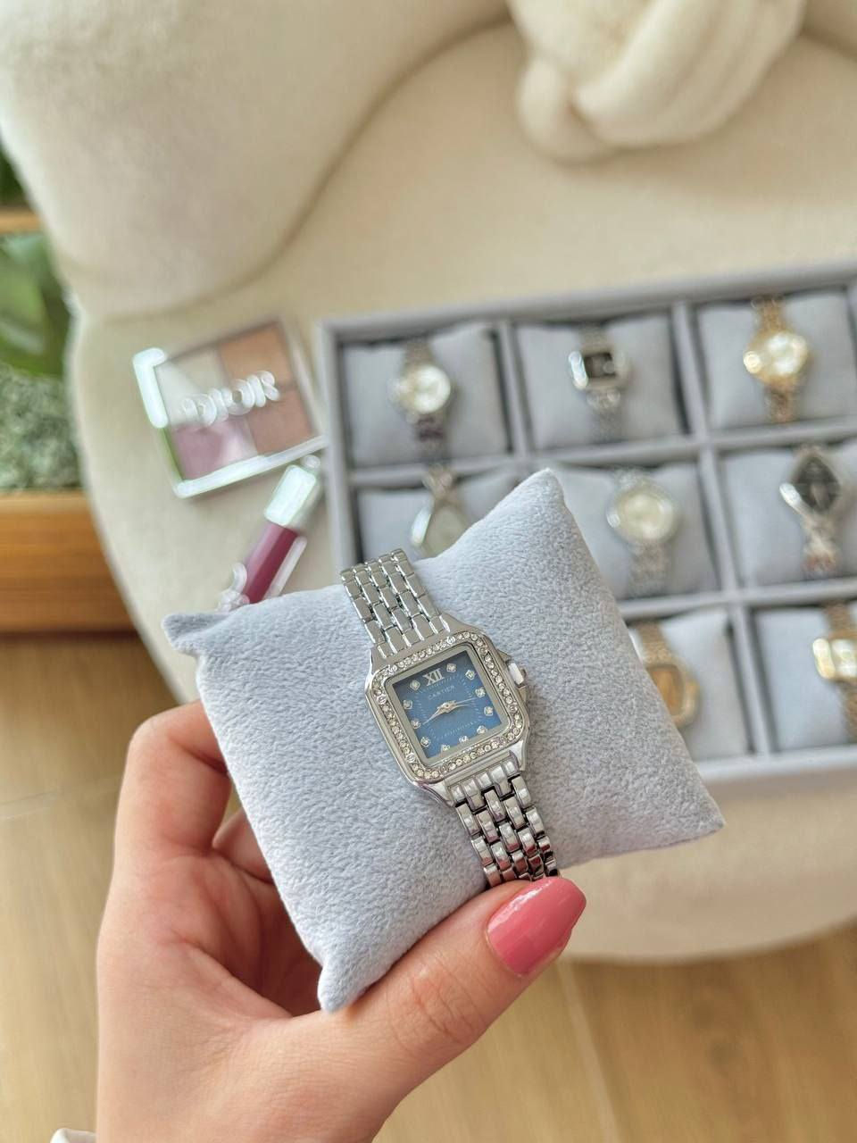 #عيد_الحب
تركوا سوالف الدببه والورد...
المراة تريد هديه فخمه وانيقه وكشخه ....😍  👩‍❤️‍👨 
.
ساعة بولغاري الاصليه احدث اصدار ضد الماء
.
 للحجز مراسلتنا الواتساب ***********
.
توصيل_سريع لجميع المحافظات ٣ الاف فقط لحد نهاية شهر رمضان
