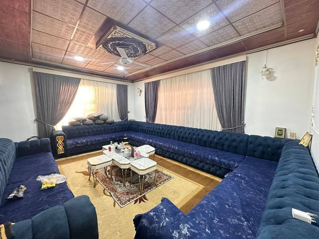 للبيع 
#عقارات_مملكة_الخير 
دار للبيع حي البلديات قرب مشويات غازي 
مساحة : 208 متر واجهة 10 ونص متر 
طابقين خمسة غرف نوم مع سرداب وهول بالطابقين وصحيات 
سند طابو سكني ملك صرف 
للإستفسار اكثر الإتصال
***********
***********‪
او مراجعة مكتب مملكة الخير للعقار الكائن في سايدين  البحرين قرب قاعة الفخامة للاعراس
