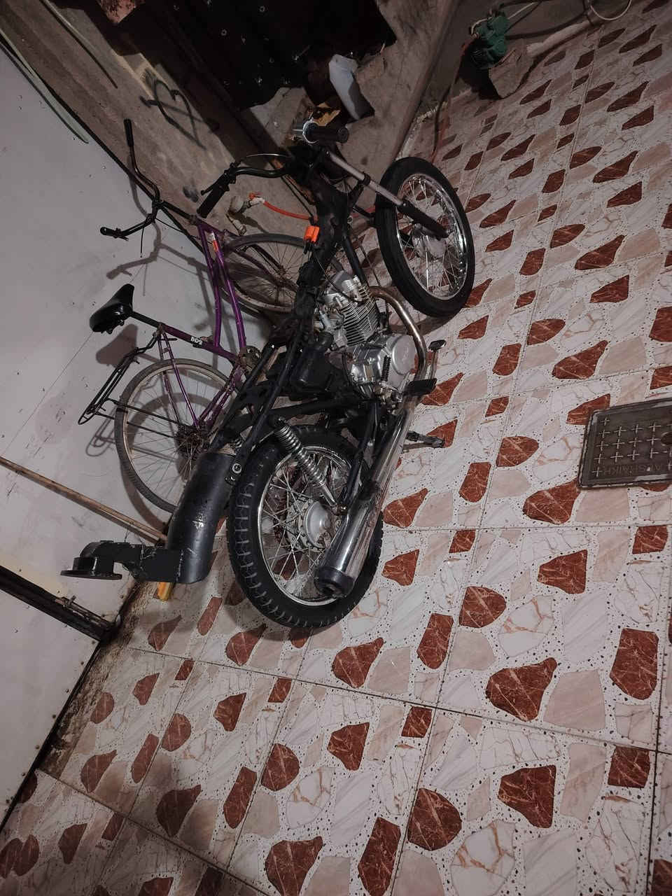 نامه ٢٥ مفتوح ولفات بستم اي عيب مابيه فقط صوت افليس شويه كلجات مو شي مروس حسب قناعه  كركوك حي عسكري


**إذا كنت صاحب هذا الإعلان وتريد حذفه لأي سبب، رجاءا أرسل رسالة إلى الدعم الفني**