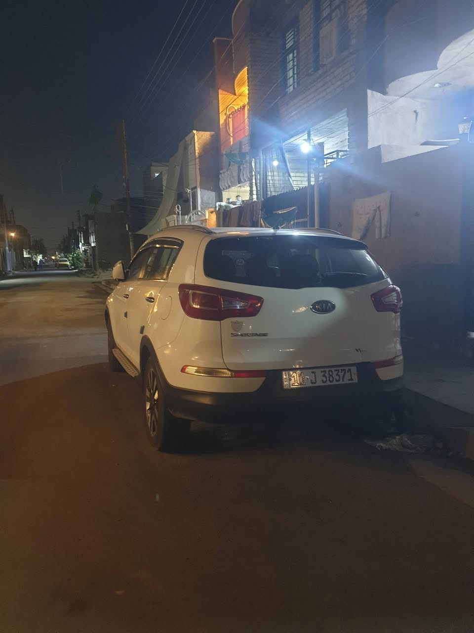 سلام عليكم  سبورتج البيع السياره نضيفه تجي وشوف بعينك ميكانيك نضيف فول موديل ١١ السياره فول ١،١السعر 130الاستفسار ***********
