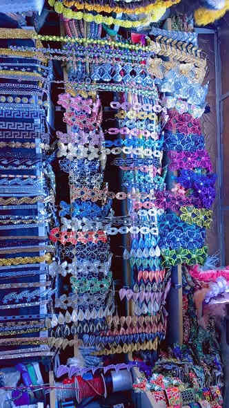 العنوان المسيب سوق الكبير
شارع الصياغ
***********
