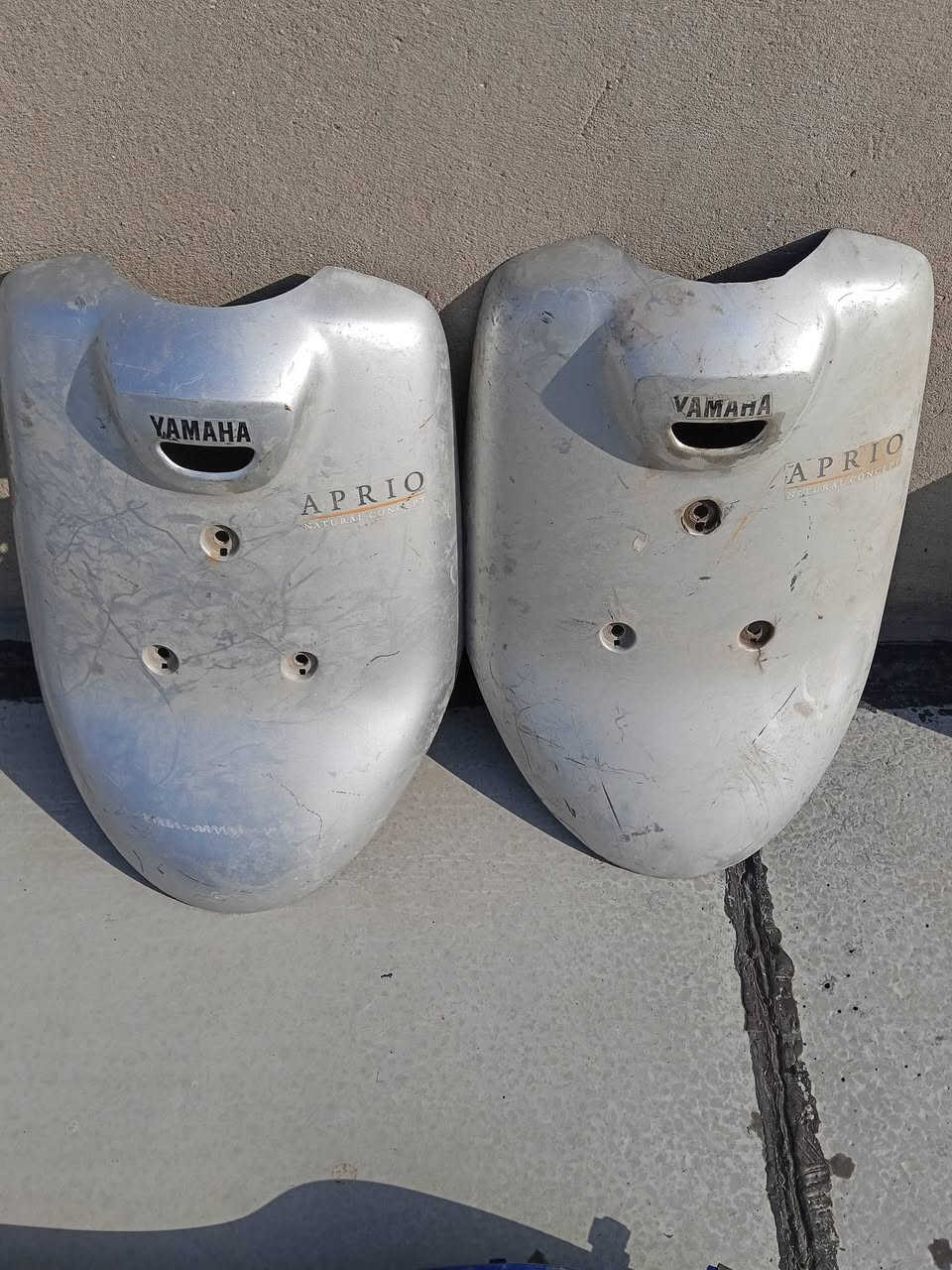 سلام عليكم غراض ابلاديات اكثريتهن مال رمبة جوة السوك مكاني بغداد حي الجامعة رقم الهاتف ***********بي واتساب
