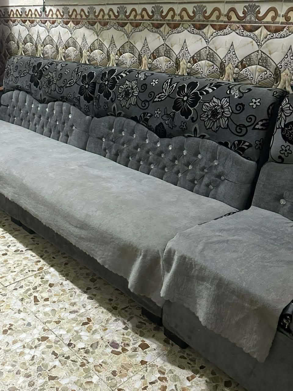 السلام عليكم
ديوان للبيع سعر ٢٢٥ وبي مجال


**إذا كنت صاحب هذا الإعلان وتريد حذفه لأي سبب، رجاءا أرسل رسالة إلى الدعم الفني**