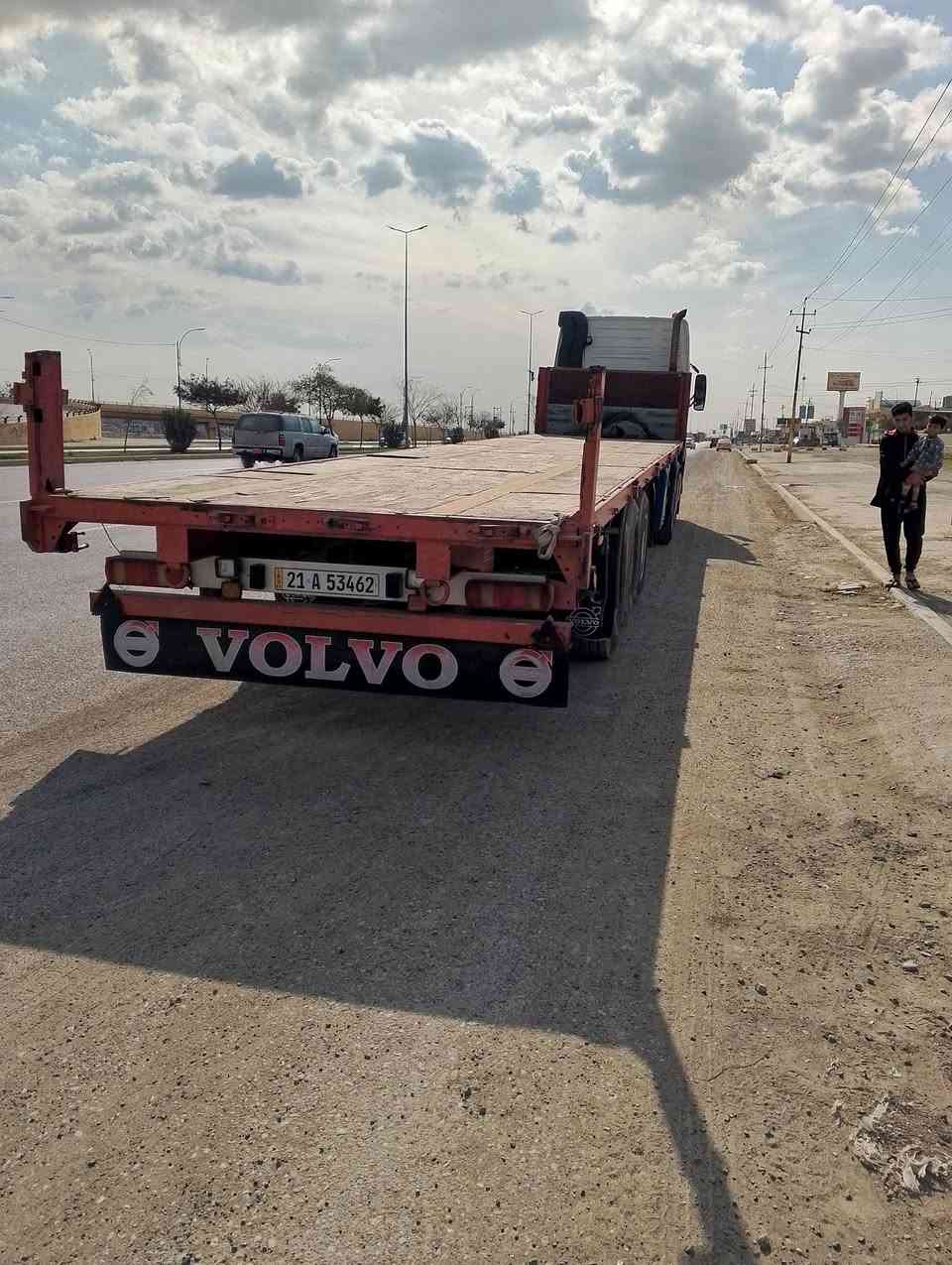 السلام عليكم فالفو للبيع موديل 2001 سنكل إمامي تخم تاير راس وعربانه محرك وكير واكسل قمارة علئ الابلاد كفاله عامه العنوان كركوك ملاحضة السيارة شرط تحويل السعر دفترين وبي مجال قليل رقم الهاتف ***********
