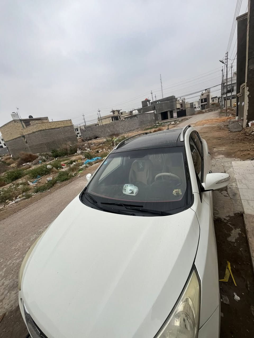 توسان خليجي موديل 2010 محرك 2400دوش   حادثها بابين جهة السائق
موصفات:-
بانوراما- 
كرسي السائق كهربائي-
بصمه تشغيل 
اشاير ب المري 
رقم بغداد
130
واتساب
***********
