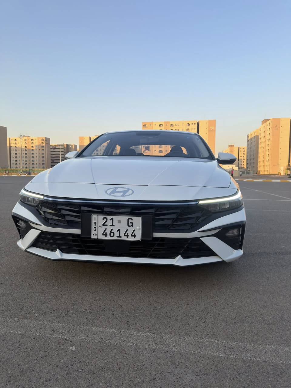 السلام عليكم النترا تجميع صيني موديل2025
سياره جاهزه من كولشي فول موصفات 
مكفوله كفاله عامة 
رقم سليمانية ابسمي تحويل ثاني يوم 
فتحه 
بصمه 
اشاير بل مري 
صندوك ذكي 
بصمه ترحيب 
ثلاث انضمه قيادة 
لد ضبابي 
وباقي موصفات معروفه 
السعر 150 وبيه مجال حك الجيه 
مكاني بسماية 
***********
***********
