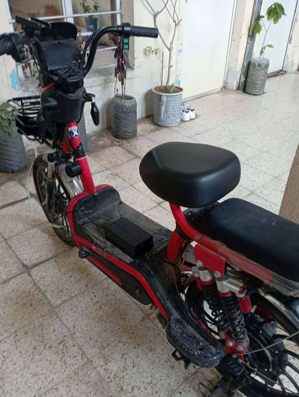 سلام عليكم
ماطور شحن للبيع السعر ١٧٥ وبي مجال شغال مابي اي عيب شرط الفحص للاستفسار الاتصال على الرقم *********** بي واتساب
