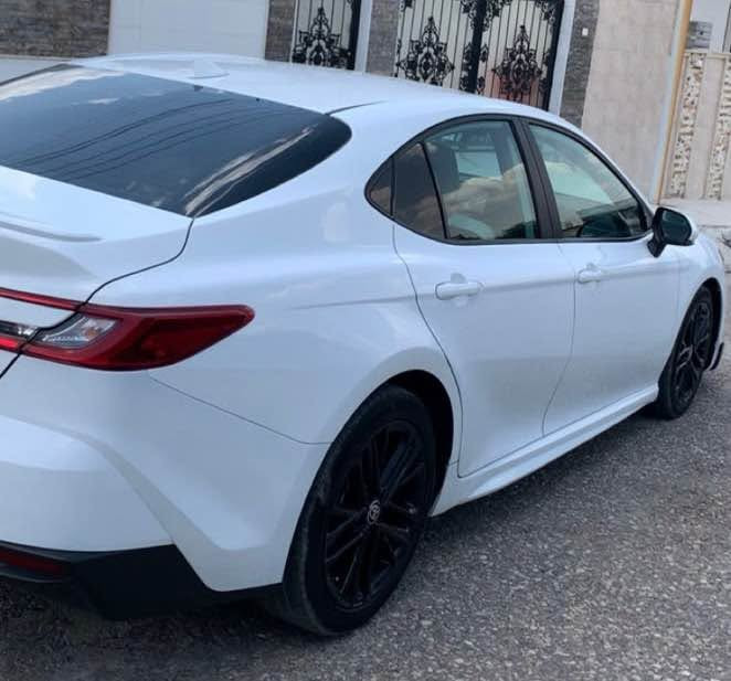 CAMRY 2025 SE HEV 

كامرى ٢٠٢٥ SE هايبريد ماشية ٤٣٠٠٠ مايل مكفول من دعامية لدعامية بدون صبغ بدون تعديل بدون تبديل بدون ارباك بيها رصعة كلش صغير بالصندوق خلفي رقم شاصي موجود مبين بس دعامية خلفيه واگع مكان سياره اربيل سعرها ٢٦٨ و مجال قليل *********** أربيل, العراق
