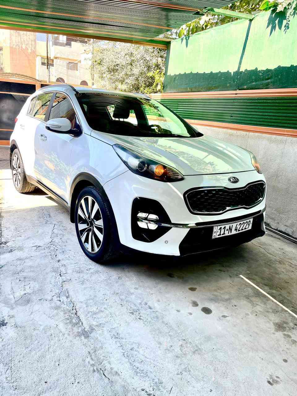 ﷽  سـبـورتـج خـلـيـجـي موديل ²⁰¹⁹ الـسـعـر 177 ورقة وبيها مجال انـتـبـه رقم بغداد ( مـمـيـز ) مـكـفـولـه كفالة عامة عدا البنيد مبدل بلادي اثر طخة خفيفة وموجودة صور الطخة وبارد كد شبر بالباب السائق  فقط . داخـل مـلـكـي الـسـيـارة بأسمي ومـاكـو هـيـج سـعـر بـيـع سـريـع  الـعـنـوان بـغـداد الـدورة شارع المصافي . 
 *********** . *********** 
أبـو هـيـثـم الـجـمـيـلـي ☆
