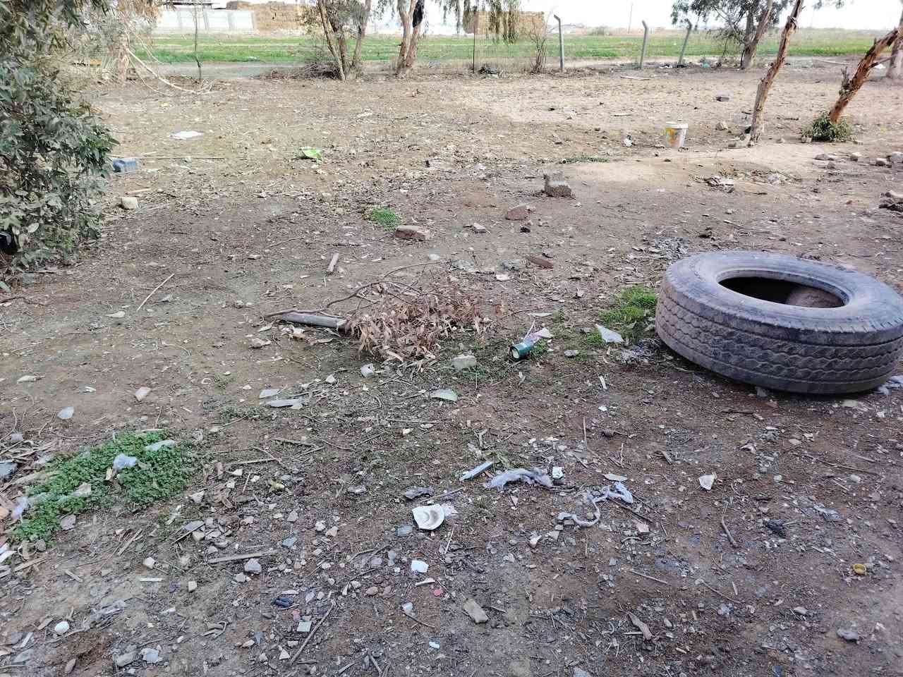 سلام عليكم كاع بلحميديه يم ساده طوال ٥٠٠ متر  الواجهة ٢٥ النزال ٢٠ السعر 28 وبيه مجال ***********
