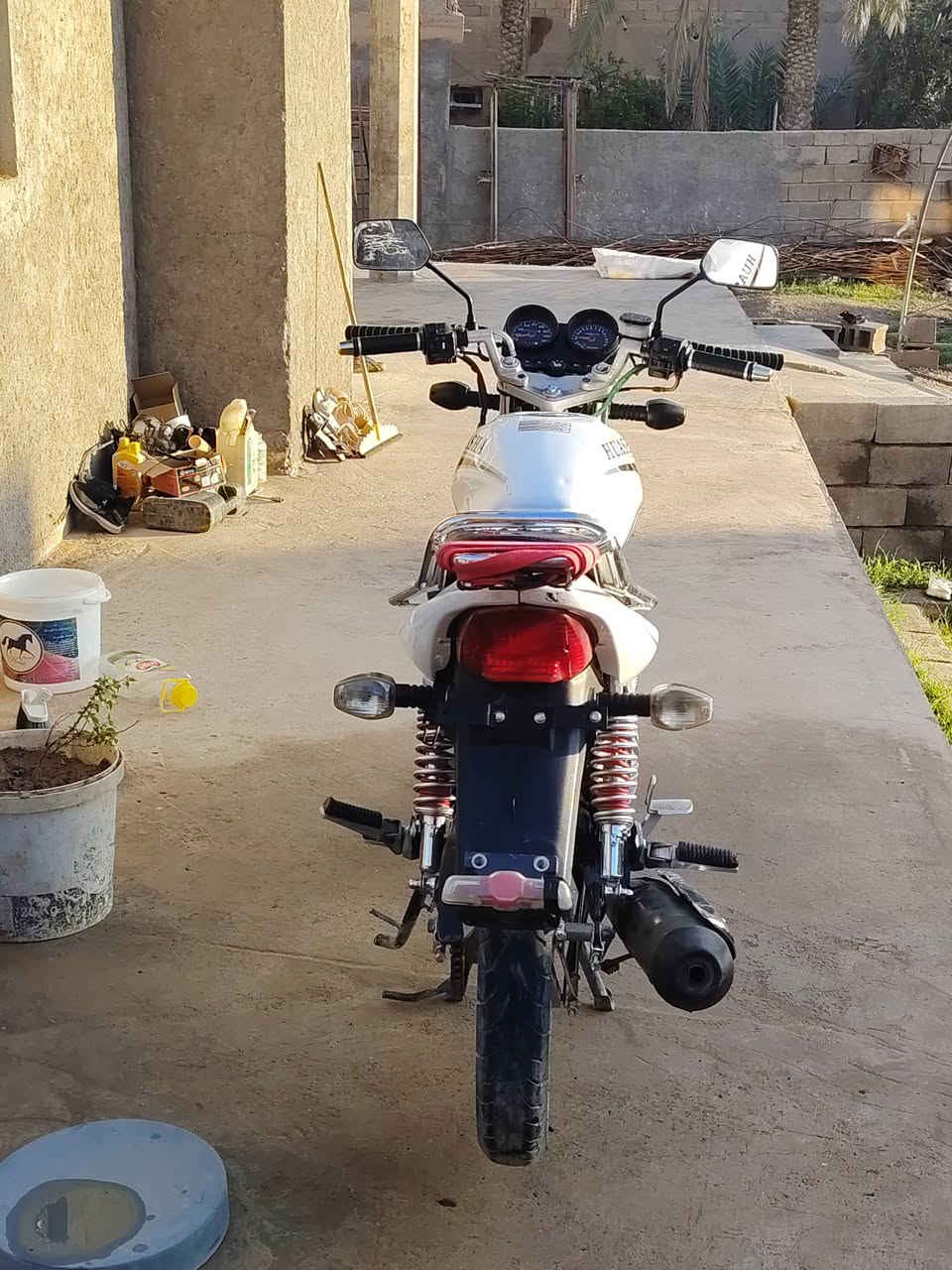 دراجه هايوش موديل 2018 كهربايات شغاله كامل محرك نظيف ونشط وبي اوراق كمرك ورقم شاصي باقي بس التسجيل السعر800 المكان القائم قضاء الرمانه الي حاب يتصل هاذ الرقم ***********
