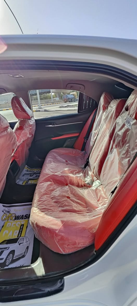 كامري موديل 2021 
وارد أمريكي داخله تقرير أمطار تعمل وتسير السيارة كفاله عامه من كلشي 
بيها بس تعمير بسيط صار هنا بالعراق موضح بالصور 
ماشيه  105 الف ميل
رقم ذي قار معوقين
السيارة نظيفة وجديدة من كل النواحي 
السعر خاص

كلشي موضح 
مكان السيارة ناصرية
شراي تواصل ع الرقم  فقط ***********
