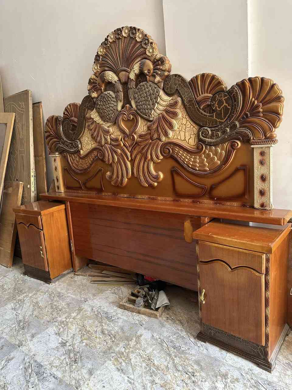 السلام عليكم غرفه ام ٦ ملحق تزكام نضيفه كلش 
***********
