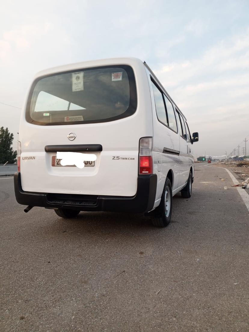 السلام عليكم 🫡 من رخصت. مدير 👨‍💼 الكروب. المحترم. 
نوم السياره :نسيان يورفان. 
المديل :2011
الرقم: سليمانيه 
حداديه السياره :100%100
ميكانيك السياره 100%100
تخم التاير داخل سياره نضيف.  تدفئه تبريد كلج جديد عينه صينيه سياره جاهزه من كلشي بوجهك لشارع مابيه اي نقص حمدلله. سياره بيه شويه بارد. وعندي سونار بيه تجي تشوفه بعينك وبيك خير ودلل.  ممتعوب. ماطلع بيه هواي. عل كد الخط  بسمي. تحويل ثاني يوم مباشر. 
عنوان السياره :بغداد الشعب قرب السيطره القديمه 
السعر :١٦٥وقابل لتفاوض 
تصال. : ***********بي وتساب. رسلني وبخدمتك 
تصال : ***********
غير. متواجد عل الفيس
