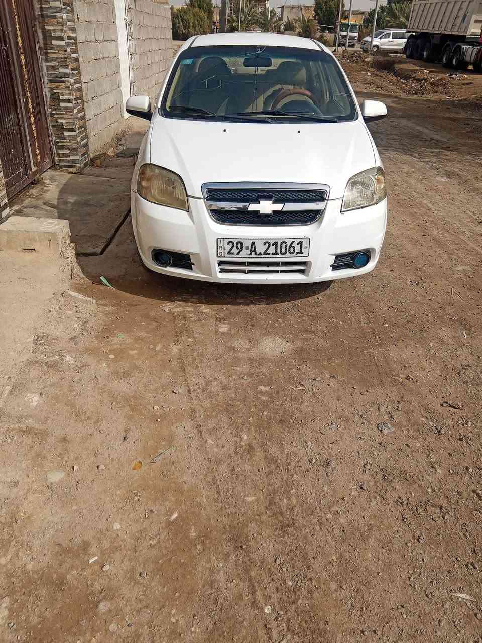 سلام عليكم للبيع سياره افيو موديل 2011 بسمي  سنويه جديده لغايه 2030السعر 65وبيها مجال العنوان واسط النعمانيه رقم الهاتف ***********
