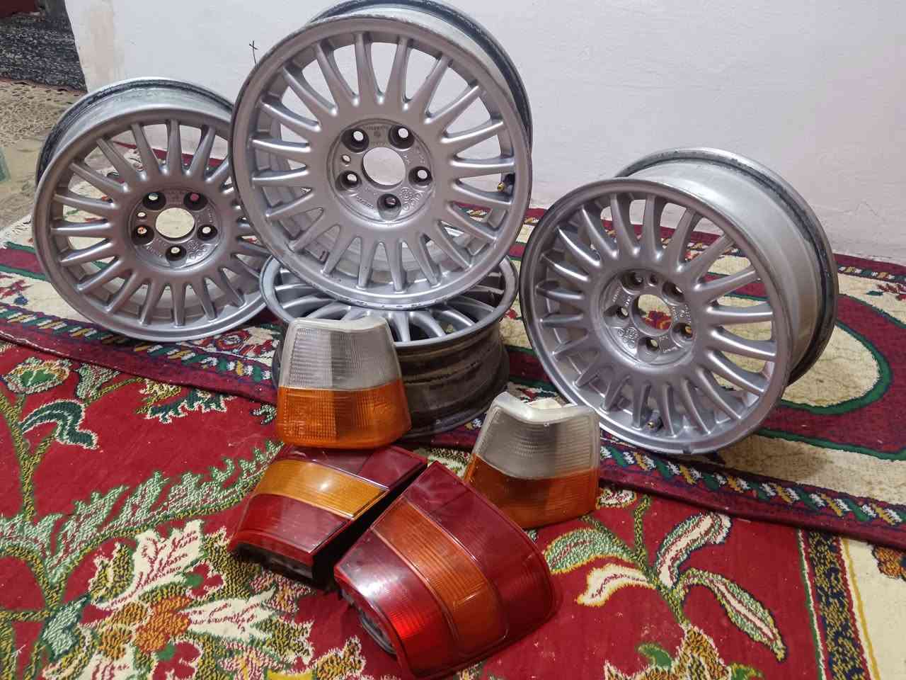 السلام عليكم للبيع مكاني نجف تخم ويل كب مع الكبات وعندي زوج سكنات وزوج بگلايت واني خادم للطيبين 
استفسار اتصل على رقم ***********
