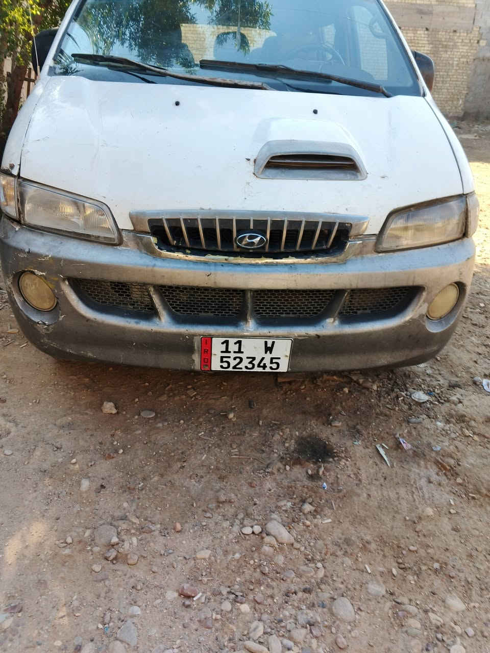 سلام عليكم ستاركس 2002رقم انكليزي مصفر هيئة و مرور      
مكينه جديد شواصي بلاد و لكشر شوفت عينك 
سعر 45وبية مجال رقم ‏‪***********‬‏ مكان بغداد الحسينية المعامل
