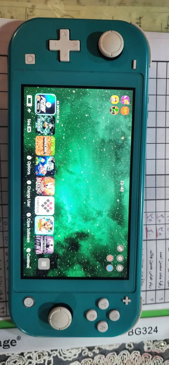 للبيع Nintendo switch lite مهكر نظامين راح 256 ومحدث اخر اصدار والعاب حديثه ب ٢٠٠ المكان بغداد شارع فلسطين ***********
