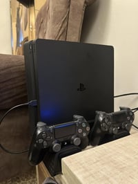 بلي فور • مساحة ٤٠٠ • يدات ثنين