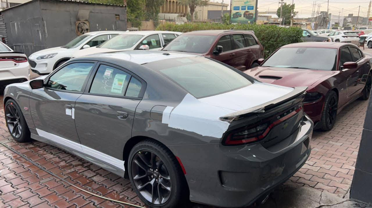 جارجر سكات باك (خليجي وكاله هارلم)
*Dodge Charger (Scat Pack)
الموديل : (2023 لاست كول)
المحرك : SRT . V8 . 6.4L .
العداد : (5000الف فقط زيروو ).
الرقم : بغداد
اللون :اسمنتي
المواصفات فول (1/1) (رادار امامي)
مكاني بغداد/هاتف(***********)
