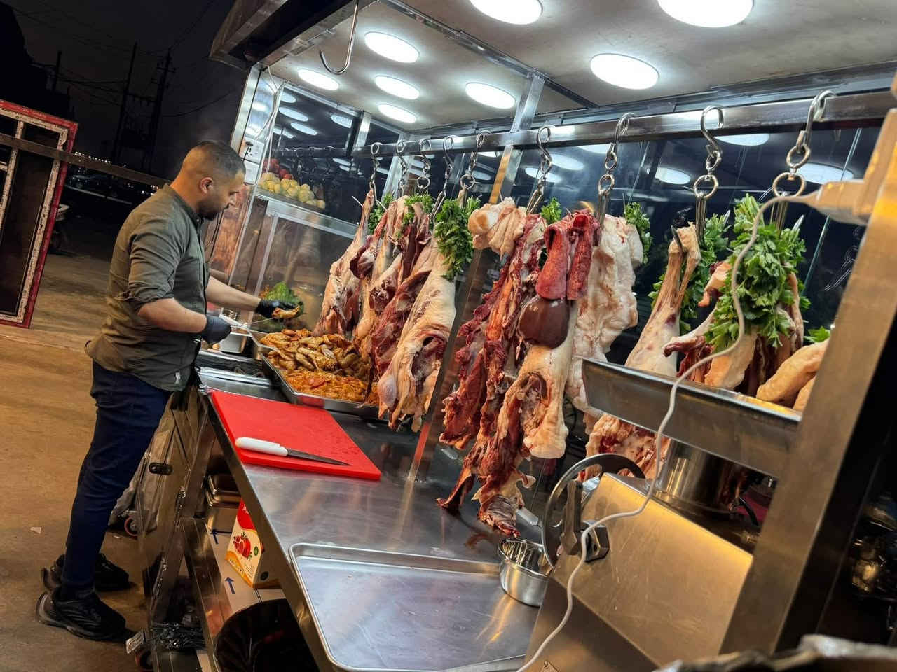 🔥 افتتاح مطعم مشويات حسن الزين 🔥
اليوم نعلنها وبكل فخر 🤍
مشويات حسن الزين يفتح أبوابه لاستقبالكم
طعم أصيل 🔥 لحم طري 🥩 ودجاج على الحطب 🍗
ونكهة ما تننسى… لأن نارنا غير 👌
📍 بغداد – الدورة – أبو دشير – قرب الفلكة
📞 للتوصيل: ***********
تشرفونا بحضوركم، ووجودكم هو النجاح الحقيقي إلنا ❤️
