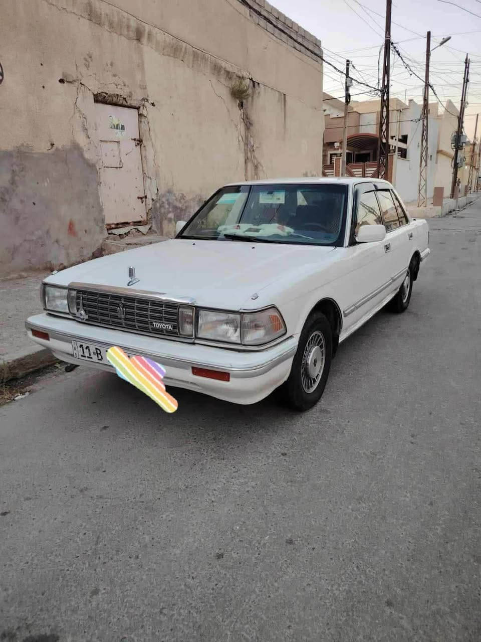 السلام عليكم
سيدان للبيع موديل 1990
رقم  نينوى الجديد بسمي
الون ابيض
تشغيل عن بعد 
تبريد ثلج
السعر 60 وبيها مجال لشراي
البيع نقد فقط 
رقم الهاتف ***********
