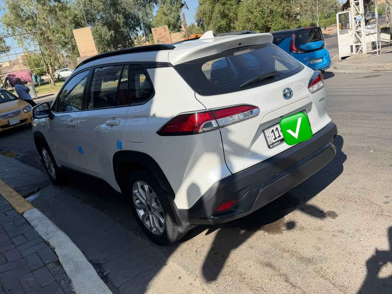سلام عليكم تيوتا كروز فورلندر 2024 هايبرد كفاله عامة من كلشي ماشيه 28  سونار مندلاري ناشره بيه عدا رصعه وحده فقط بلباب مال حصواية رقم بغداد بسمي مكانه بغداد سعره 26.250.000
مستعجل علبيع اي استفسار اتصل *********** 
سعر ستة وعشرين مليون و250 الف
