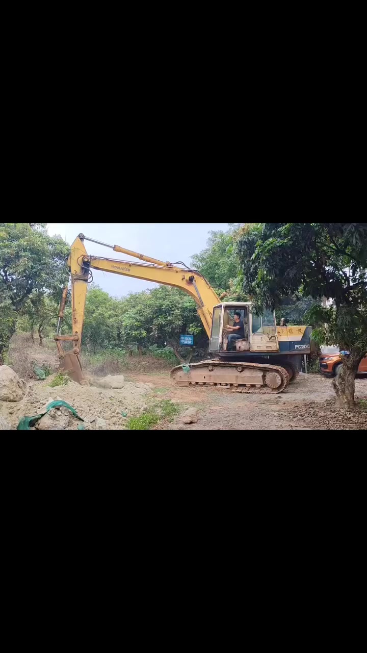Komatsu 200-5


**إذا كنت صاحب هذا الإعلان وتريد حذفه لأي سبب، رجاءا أرسل رسالة إلى الدعم الفني**