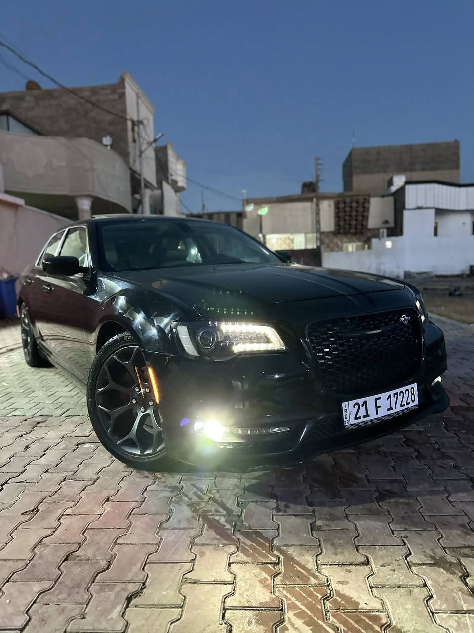 لسلام عليكم اوباما للبيع موديل 16 سياره فول موصفات بانوراما برده خلفيه سياره فول موصفات داخل ابيضّ ملكي وارد كندي سعر 185 وبيه مجال قليل لشراي سياره حلوه نضيفه الاستفسار اتصال على رقم ***********
