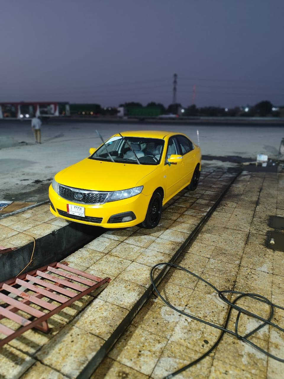 سلام عليكم اوبتيمه خليجي 2009كفاله ماعد باب مقسم لغرض البارد فقط وباقي كفاله عامه مكينه 2000وكير وحداديه وتخم تاير وتبريد كاله كفاله عامه رقم انكليزي بسمنه السياره جاهزه بوجهك لشارع برنكيت شرط تحويل ثاني يوم كهربايات كالها تشتغل كلوب مابيها طافي يعني سياره ماتذب عليها الف دينار السعر 108وبيه مجال مكاني ذي قار خميسات هاتف ***********ا
