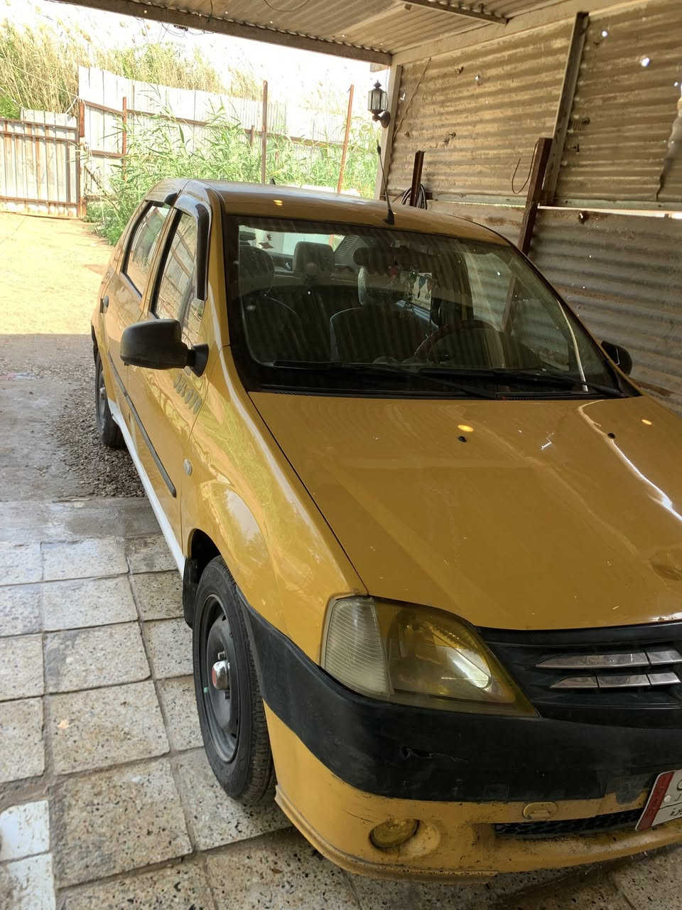 سلام عليكم للبيع للبيع رينو لوگان فحل سيارة جاهزه من كلشي گير مكينه شرط صدر امامي خلفي جديد سيارة حداديه بالكامل كهربائيات ابلاديه سيارة خير من الله تخم  تاير جديد قبل يومين شاده  تدفئه شغال تبريد نقص غاز السيارة ما مشتغله تكسي يعني بس بالبيت مكفوله من الضربه والضرر خير من الله السيارة كلشي ما ناقصها بس غاز للتبريد المكان بغداد خلف مدينة بسماية السعر 40 وبيها مجال للشراي 
للاستفسار ‭٠٧٧٦ ٣٧٨ ٠٢٥٣‬
