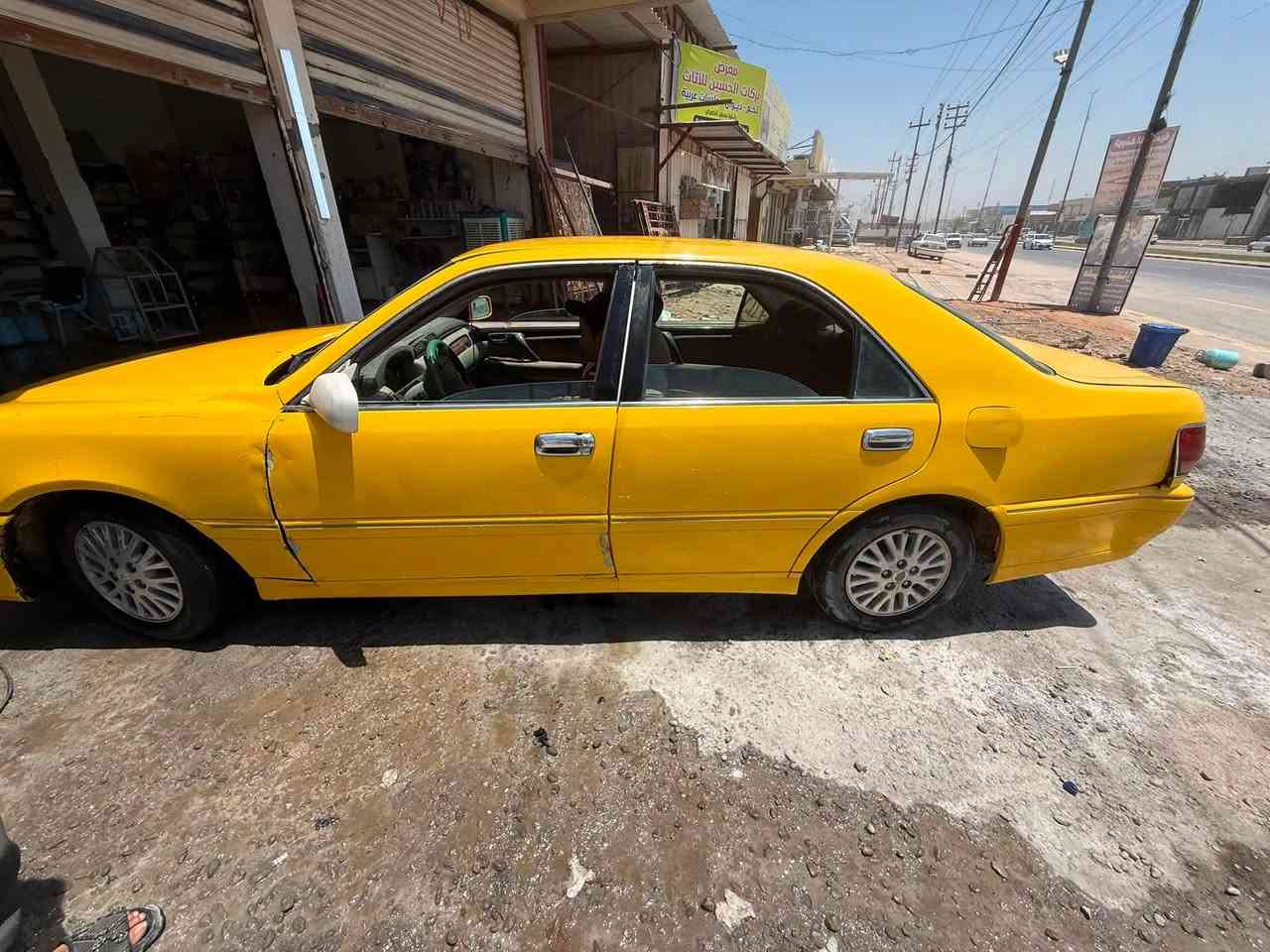 سلام عليكم ملكه صفره رقم صلاح الدين عليهه اشترت حجز وغرامه مليونين لتكلي راعي ابيع حطي اكفل فقط كير ومكينه ففتي جدد وحدايه وكهربايات شغال مكاني نجف سعر ١٦ورقه اله الف ماصير شراي تصل مارد عل مراسله رقمي ***********
