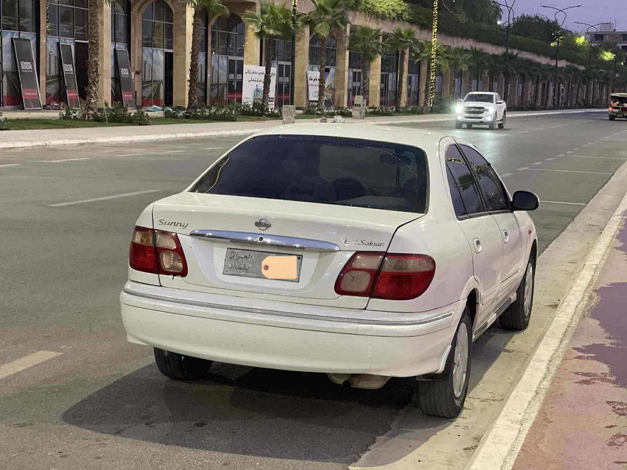 سەنی ٢٠٠٢ یابانی
ئاڕم پلاستیک

سەیارەکە زۆر بە  پاکی ماوەتەوە و هیچ ئەرکێکی نیە بە شەرتی ١٠٠ فیتەر بیبە
 تەبرید لەسەر سویچ گێڕو مەکینەی نەکراوەتەوە و زۆر بێ کێشەو مەزبووتە
چوار جام کارەبایە و ئاوێنە کارەباییە
چوار تایەی لۆک و تازەی خراوەتە ژێر 
زۆر تند و تۆلە و مەزبووتە ماشاءالله   
٣ سویچی شەریکەی ماوەتەوە

 بۆیاخ تەنها دوو پارچە بۆیاخە بەبێ ناوگرتن و بێ لێدران  

   
هیچ باج و غرامەیەکی لەسەر نیە ئاڕم و سەنەوی پلاستیک ئەسڵیە 
شوێن  / پشدەر ( قەڵادزێ )
ژمارەی تەلەفوون : ***********
