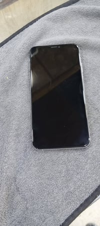 اكس ماكس دبل سيم ذكره٦٤ مبدل بطاريه وشاشه وشاشه بيها نقطه بيضه ماتثر ن...