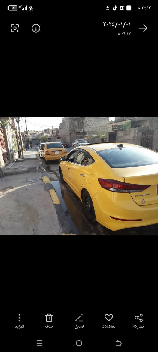 السلام عليكم
الانتره موديل 17 امريكي  فول المتد واحد على واحد
رقم بغداد
حادث باب الساىق سياره حلوه 
فتحه 
بصمه
كشنات جلد امامي خلفي هيتر 
اشاره بالمري 
رادار جانبي
شاشه اعطال كبيره بلوتوث 
شاحن 
زنون اصلي عالي ناصي 
صندوق ذكي يفتح عند الاقتراب
اضاه في اليده عند الاقتراب
السياره دوشمه كاعيات وصندوق 
السياره ليبل واحد بدون تبديل 
تخم تاير 
تبريد تدفئى كلها شغاله
السياره كير مكينه خير من الله الاصرف ولابخار وبعد بيها مواصفات هواي
مصفره هيئه والسياره بسمي 
سنويه الحد 2029
سعر 133
الإتصال ***********
المكان بغداد للبلديات..
