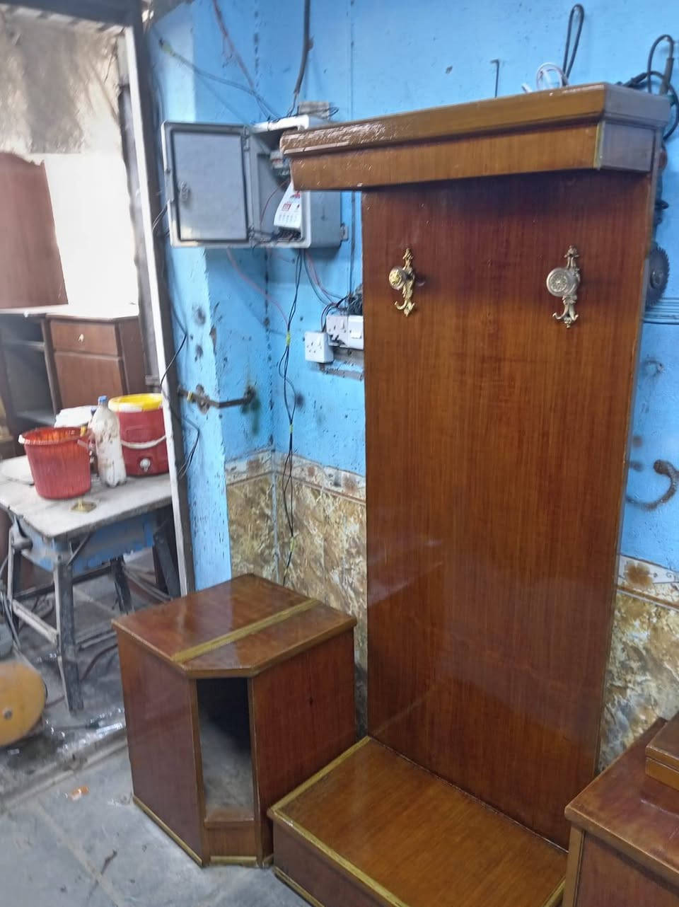 غرفه ام 6 صاج داخل وخارج سعر 450. اكو توصيل متواجد واتساب ***********
